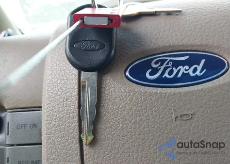 2007 Ford F-150 Lariat/Xlt z USA, uszkodzony, nr VIN 1FTPW12V57KA94581